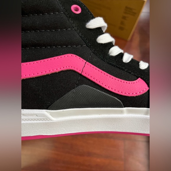 Mens 10.5 Vans BMX Sk8 Hi Top Suede Black Magenta Shoe Sneaker New HALF BOX - Picture 12 of 16